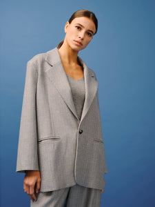 VESTE