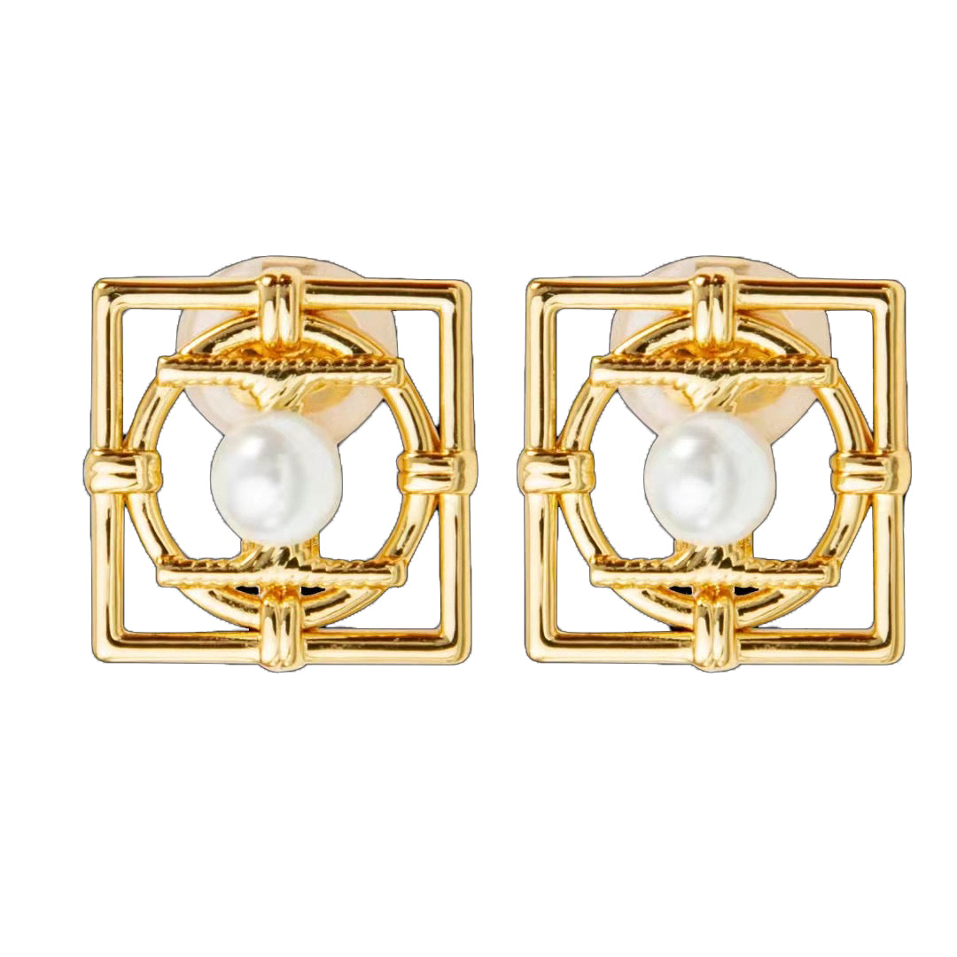 Boucles d'oreilles carrées